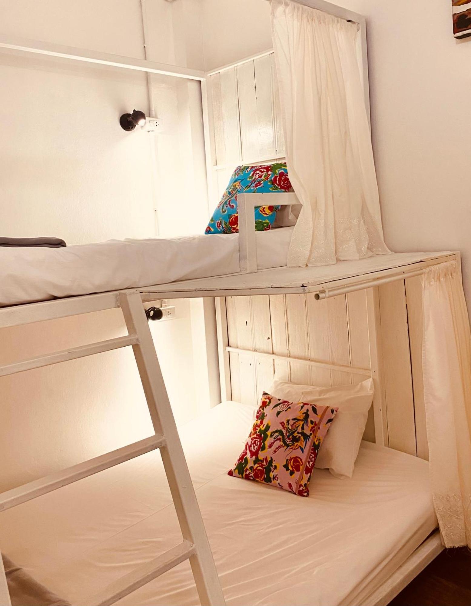 Chiza Hostel Chiangmai Τσιάνγκ Μάι Εξωτερικό φωτογραφία